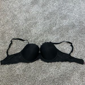 Victoria’s Secret “Dream Angels Lined Demi”